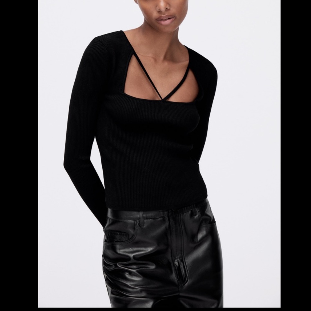 Nwt Zara cut out strap knit top